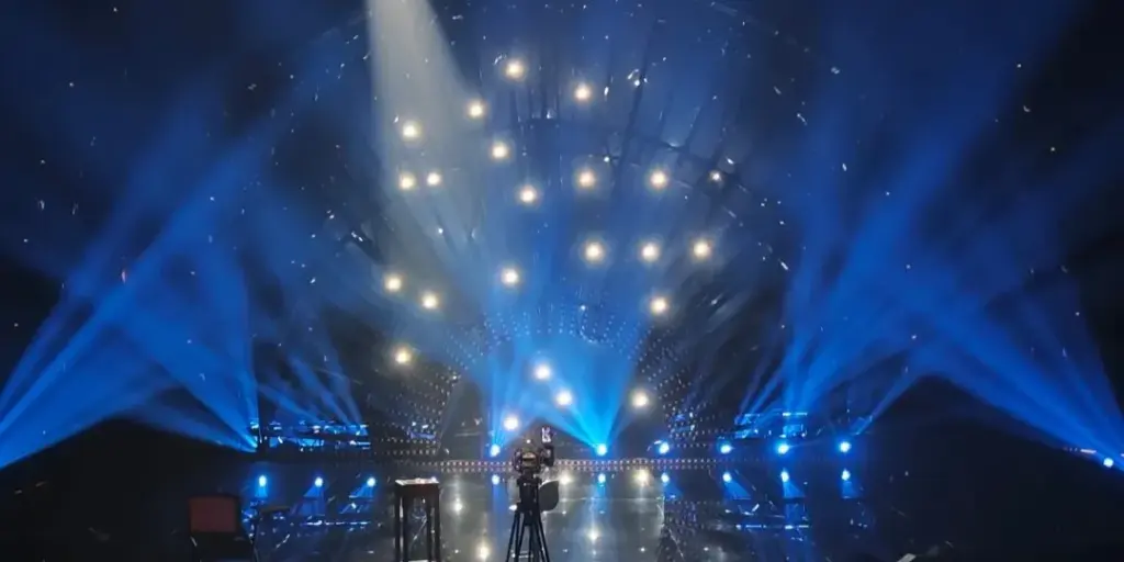 Event lighting design creating atmosphere and focus on stage